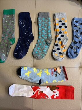 Men's Assorted Patterned Socks (7 pairs)